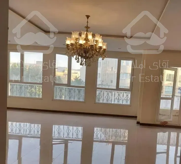 آپارتمان،۱۰۵متر،اول اقبال  تمیز&nbsp;شیک،فول