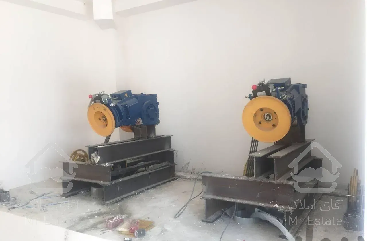 تعمیرات و نصب انواع آسانسور