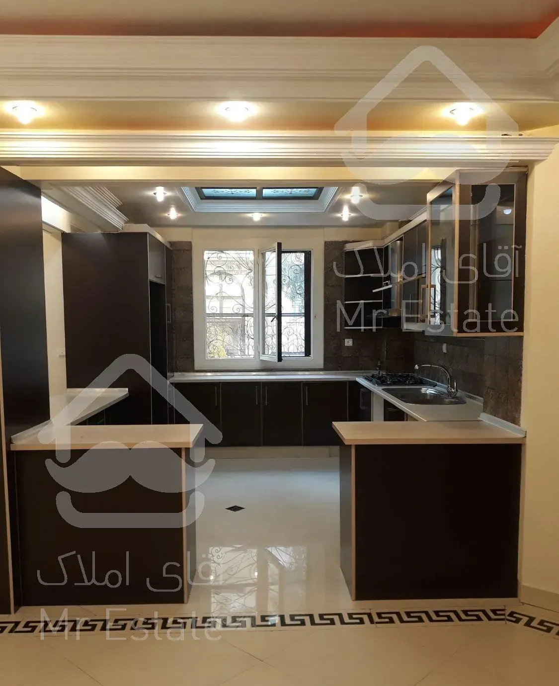 ۱۳۵متر۳خ فردوس غرب سازمان برنامه شقایق مرکزی