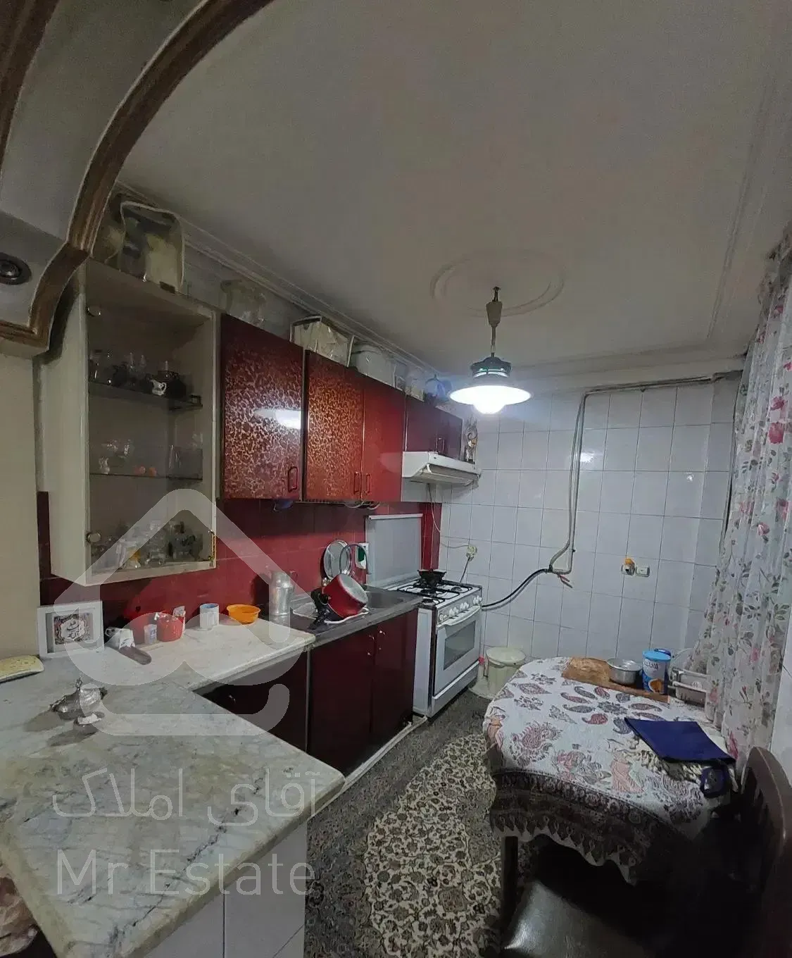 54 متر / پارکینگ دار / میدان 66