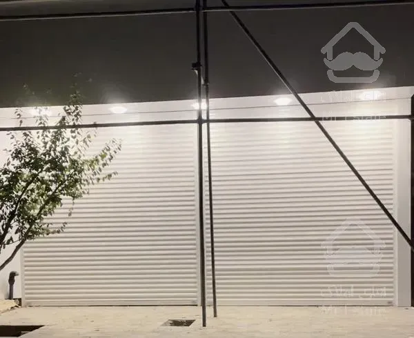 ملک برتهراندشت ۵۰۰ متر ویلا با ۱۰۰ متر مغازه