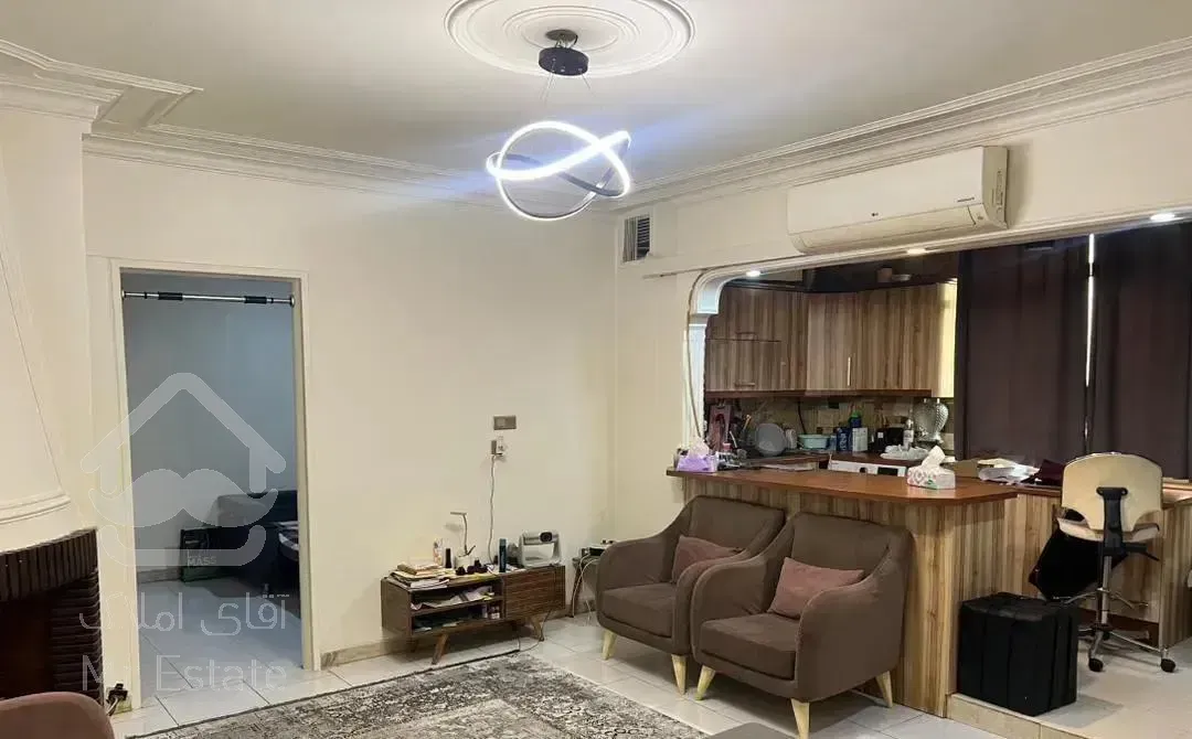 واحد مسکونی ۲ خواب میباشد