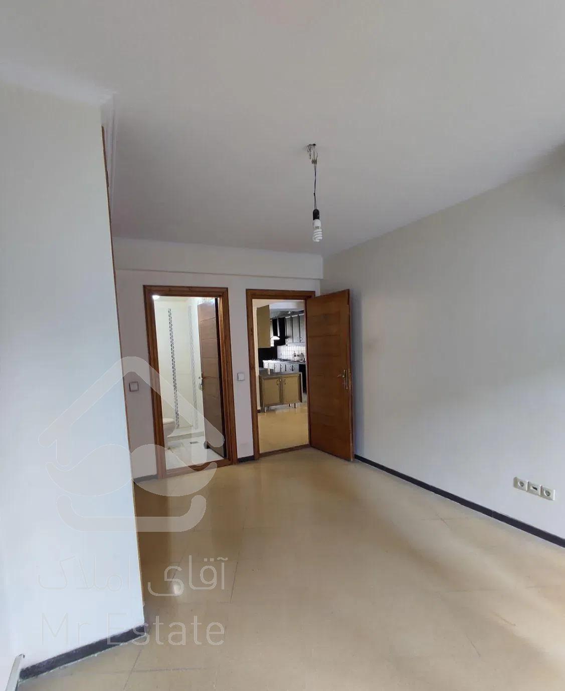 ۲۱۰ متر سه خواب با تراس ۳۵ متری