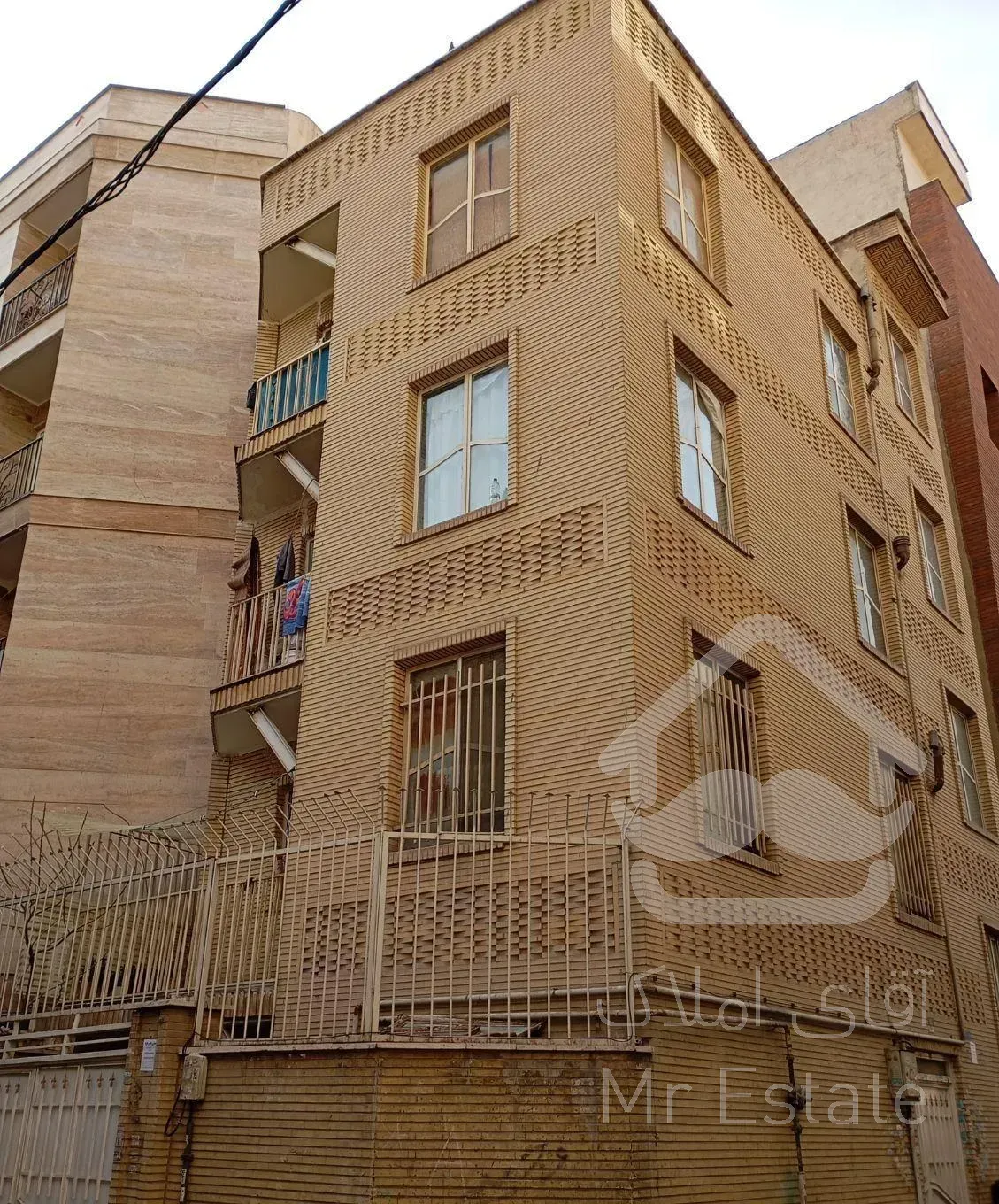 فروش آپارتمان ۵۴ متری ۲ خوابه طبقه ۲ در هفت چنار