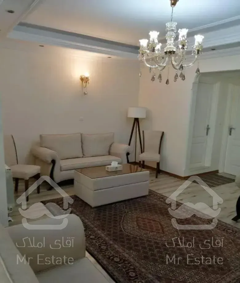 90 متری پاسداران زمرد