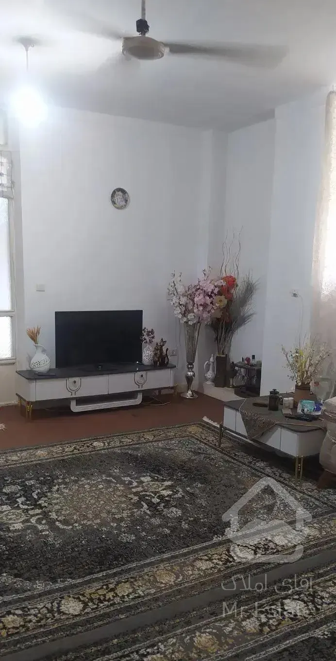 اجاره واحد۹۰متر تکخواب راه جدا بدون صاحبخونه شربتی