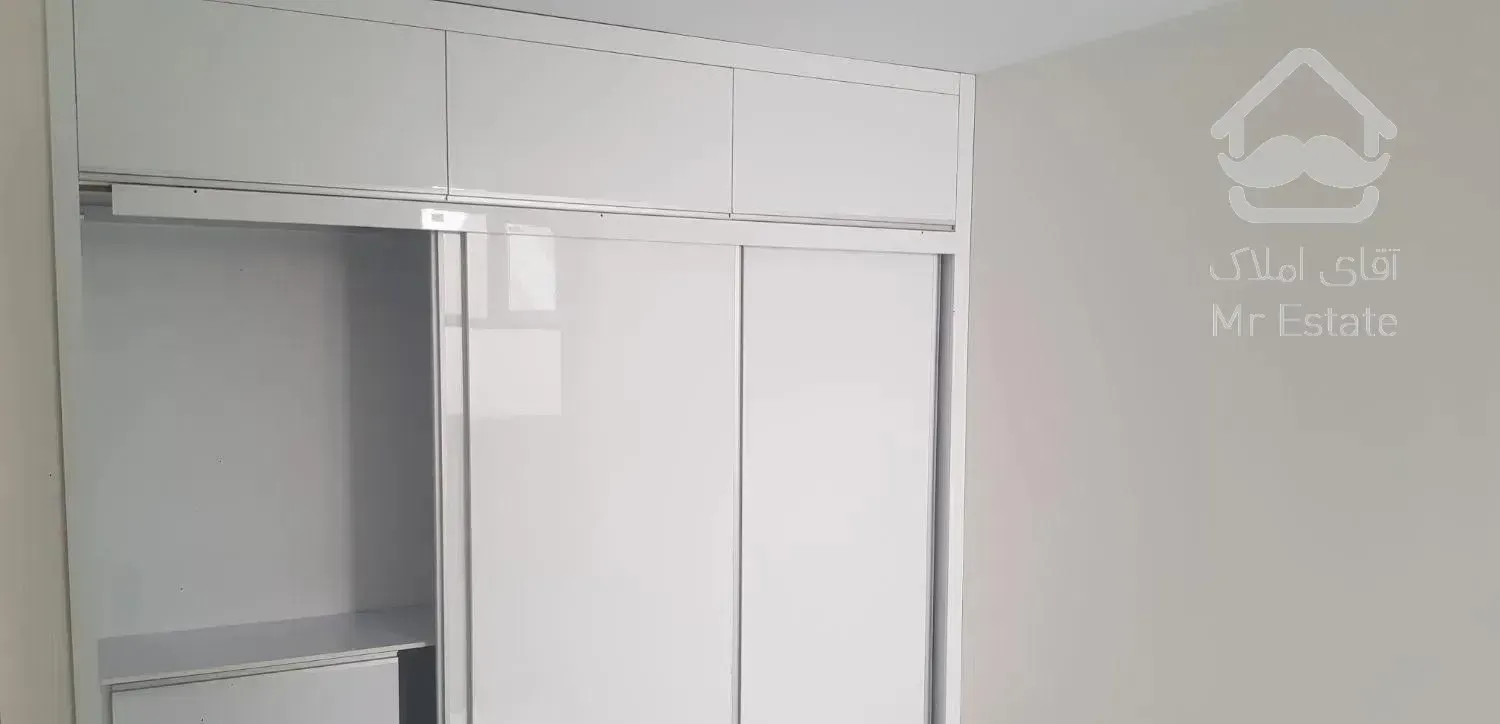 ۱۹۵متر سه خوابه ۳پارکینگ سندی تکواحدی