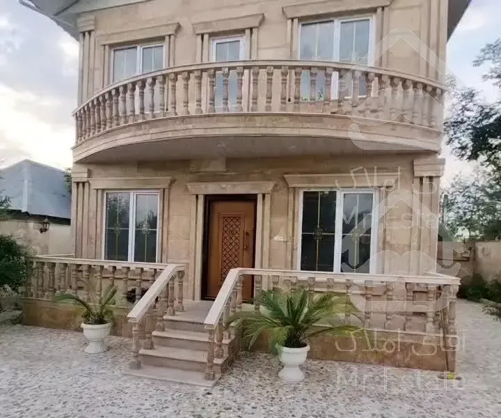 ویلا / 250متر / سنددار / جاده فومن