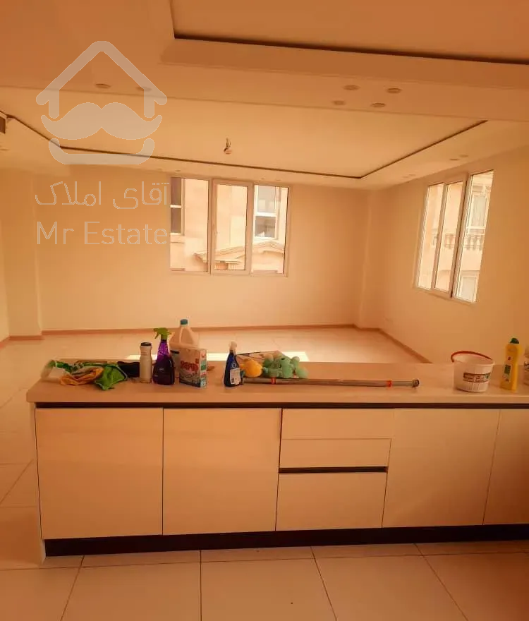 اندرزگو ۱۱۰ متر ۲ خواب  دو جهت نور مستقیم