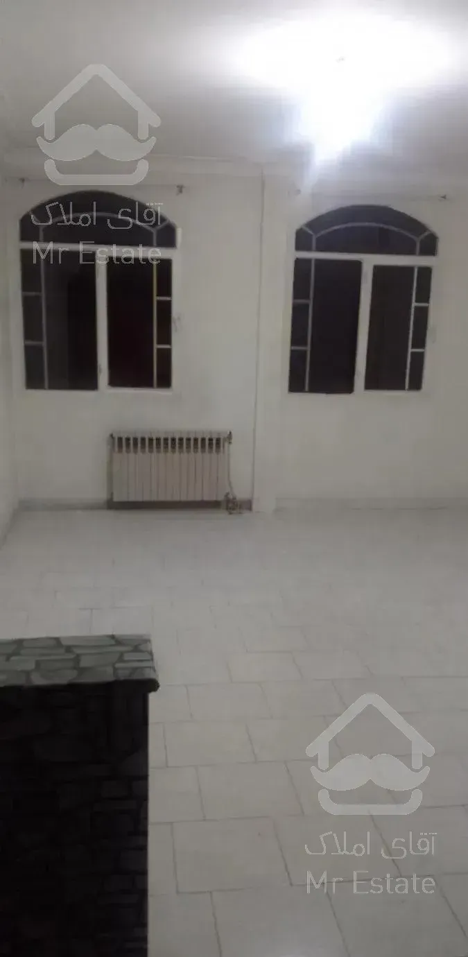 آپارتمان، ۷۰متری دوخوابه،باپارکینگ وانباری