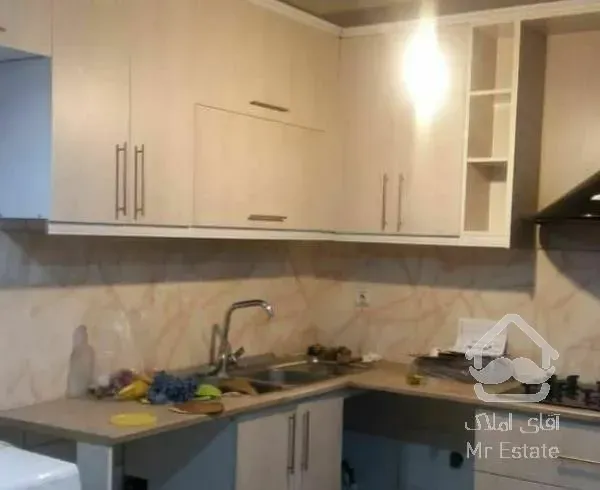 آپارتمان ۹۳ متری درختی