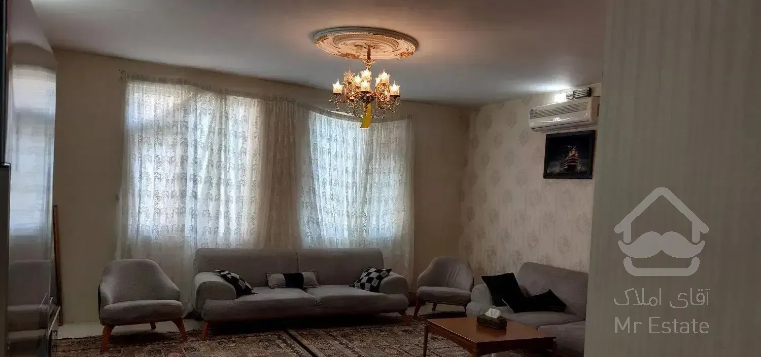 110 متر دو خواب تمیز طبقه اول رو همکف