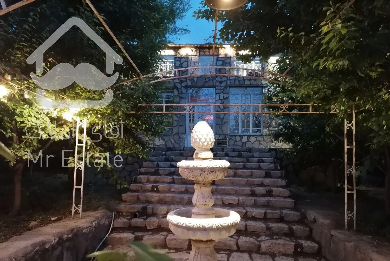 استخره آب گرم خانوادگی فضای بکر وآرام