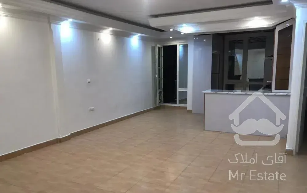 ۶۷ متر خ حافظ فول