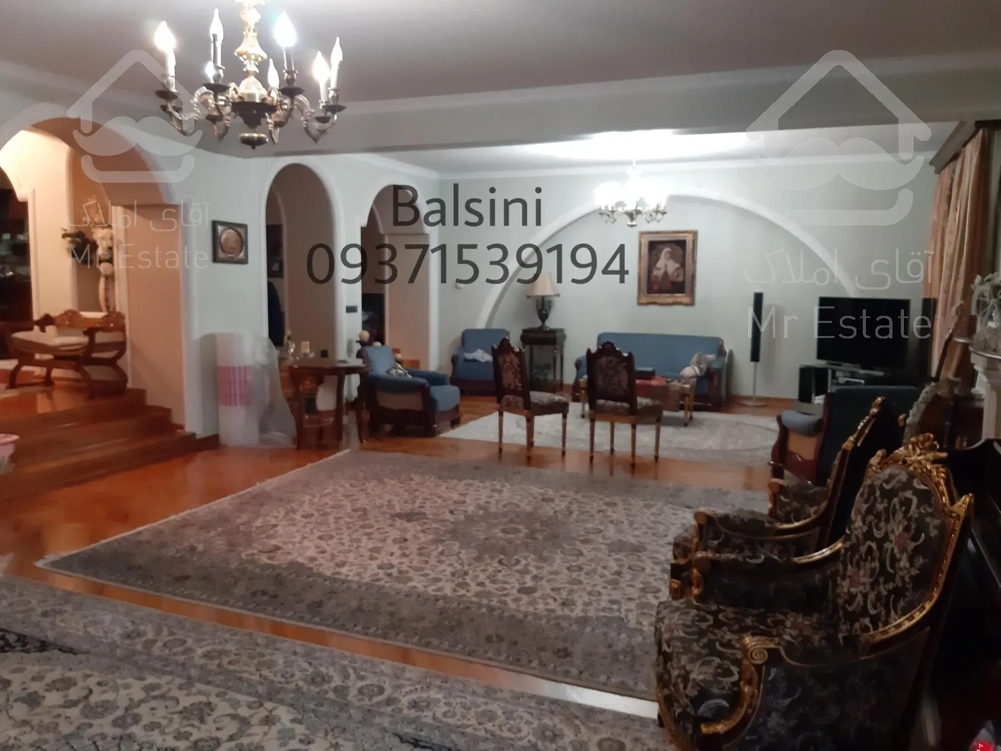 ویلا آپارتمان 700متر بنانیاوران تراس فول  بازسازی