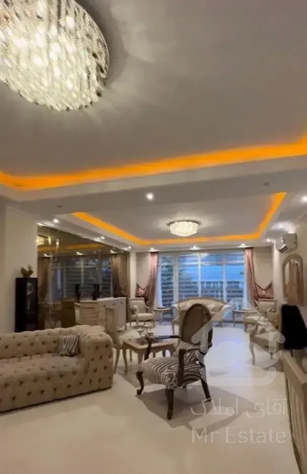 ۲۷۵متر ۴خوابه هشترودی  سه جهت نور  کم واحد