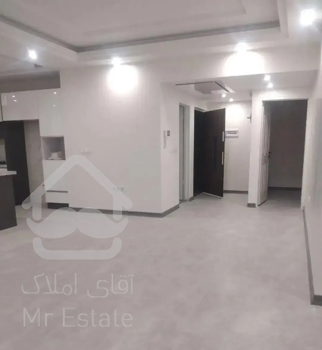 175 متر سه خواب فول امکانات صادقیه