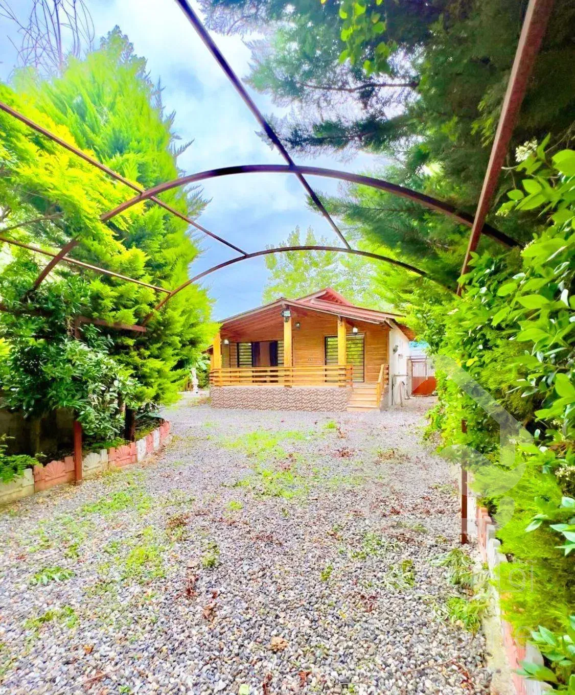 فروش خانه ویلایی ۱۰۰ متری ۲ خوابه