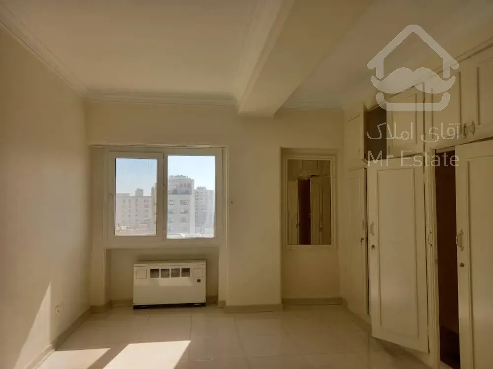 اجاره 195 متر آجودانیه