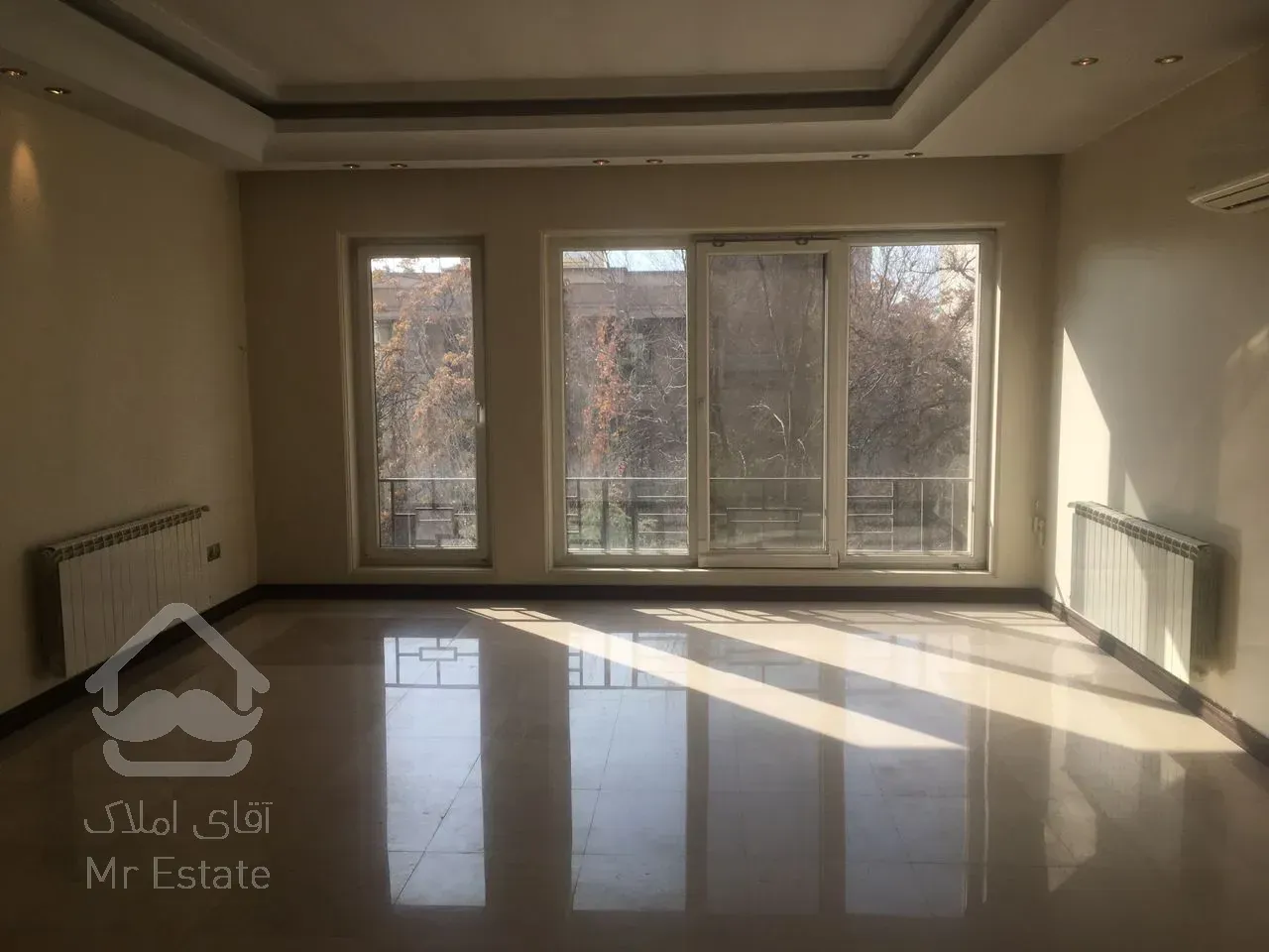 اجاره 220 متری دیباجی