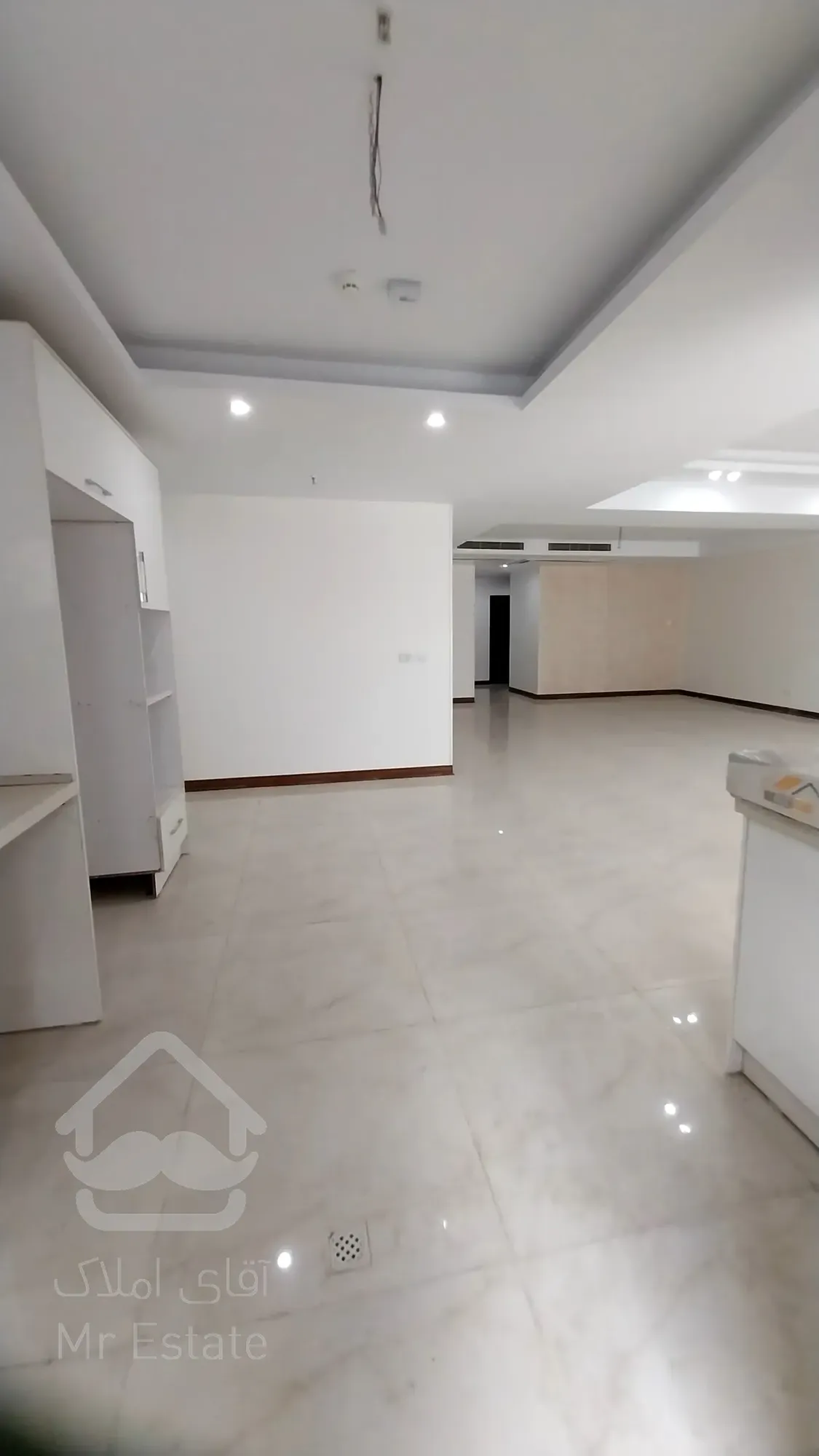 فروش واحد 176 متری 3 خواب در رونیکاپالاس هروی