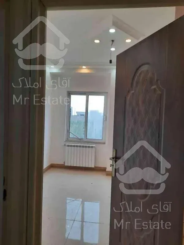 آپارتمان اکازیون135 متر-3خواب -3طبقه- ولی آباد