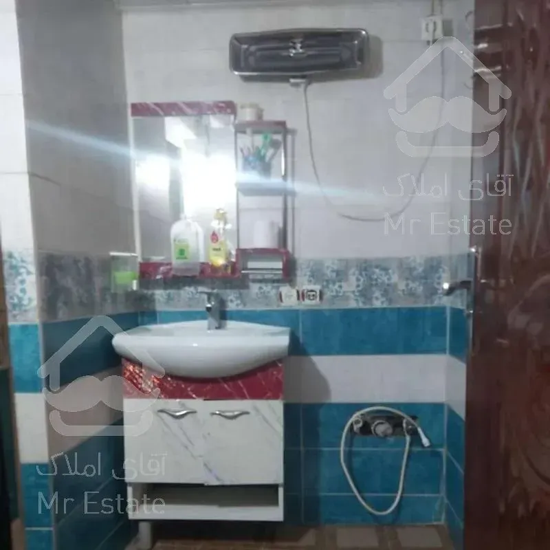 ویلا 130 متر_3 خواب_ خیابان جمهوری_ مناسب سرمایه گذاری