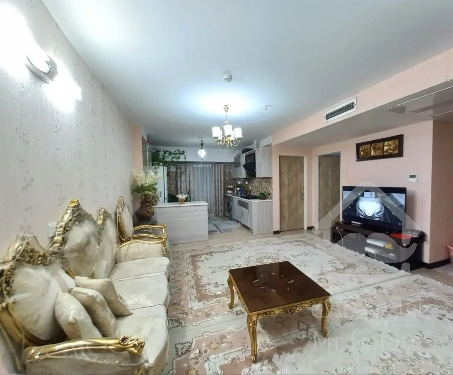 اجاره آپارتمان 2 خواب 80 متر دریاچه چیتگر ویو باز