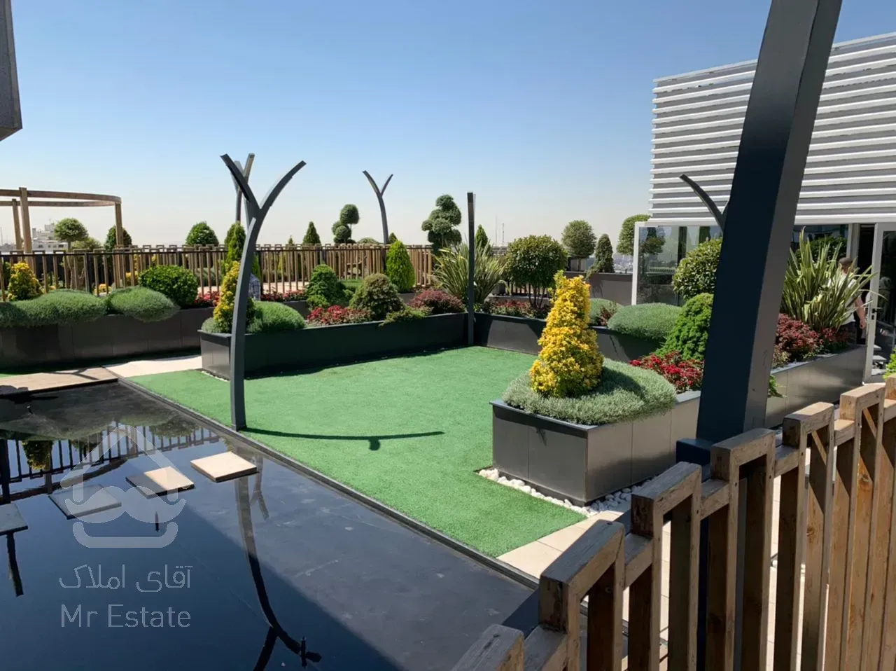 فروش اپارتمان 220 متری محمودیه