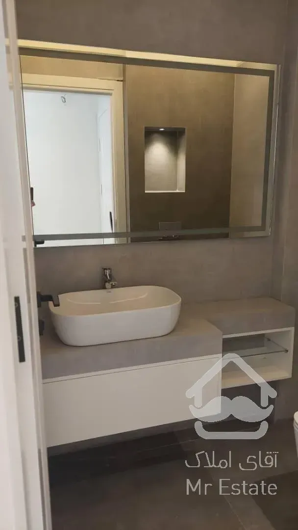 آپارتمان ۱۲۰ متری فرشته