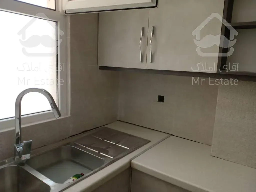 آپارتمان ۱۳۰متر/۳خ/فول امکانات /کلیدنخورده