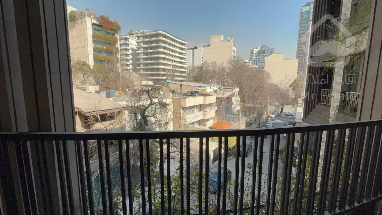 فروش اپارتمان 195 متری محودیه