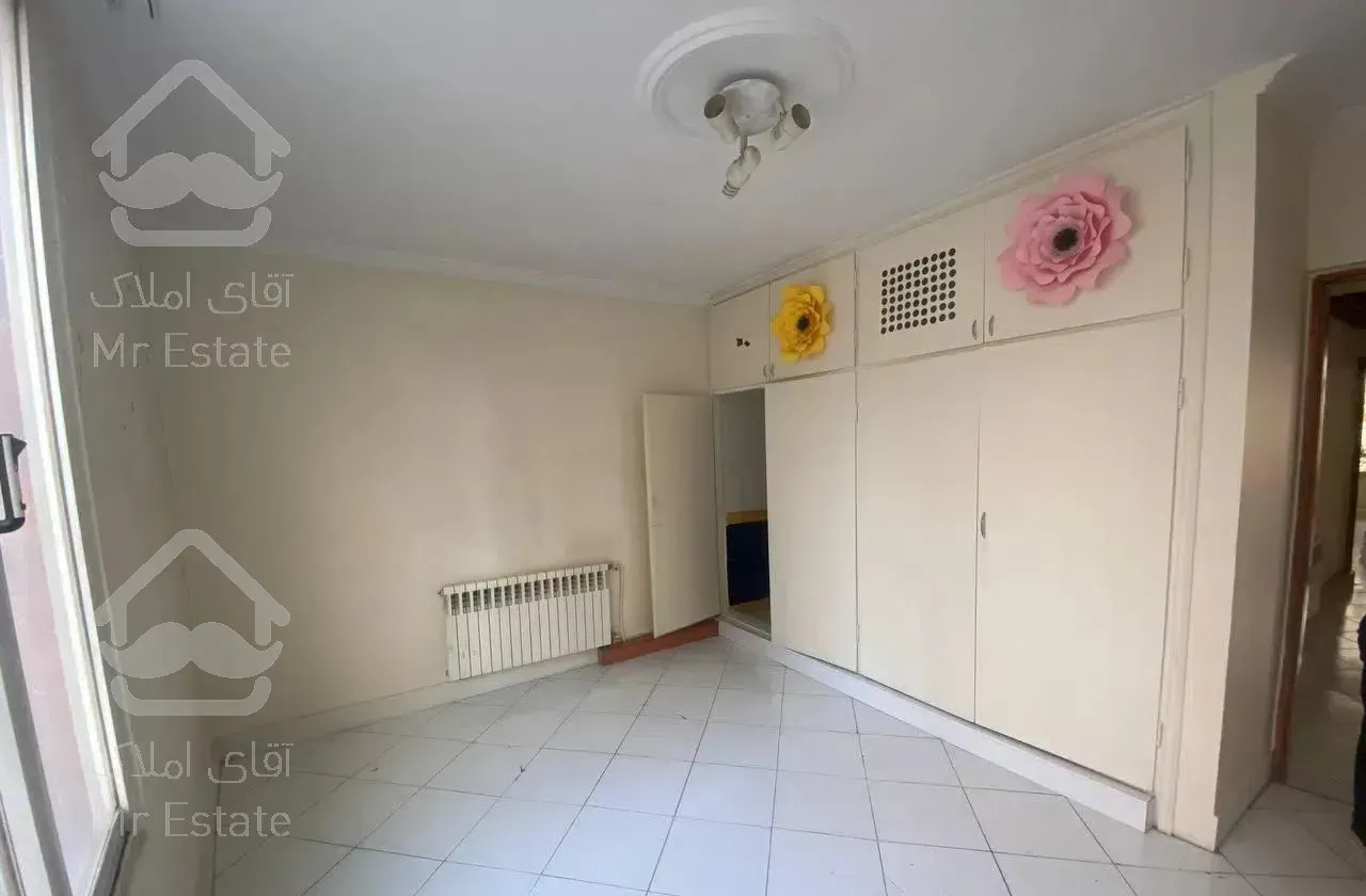 ۱۴۷متری ۳خواب/ خاقانی