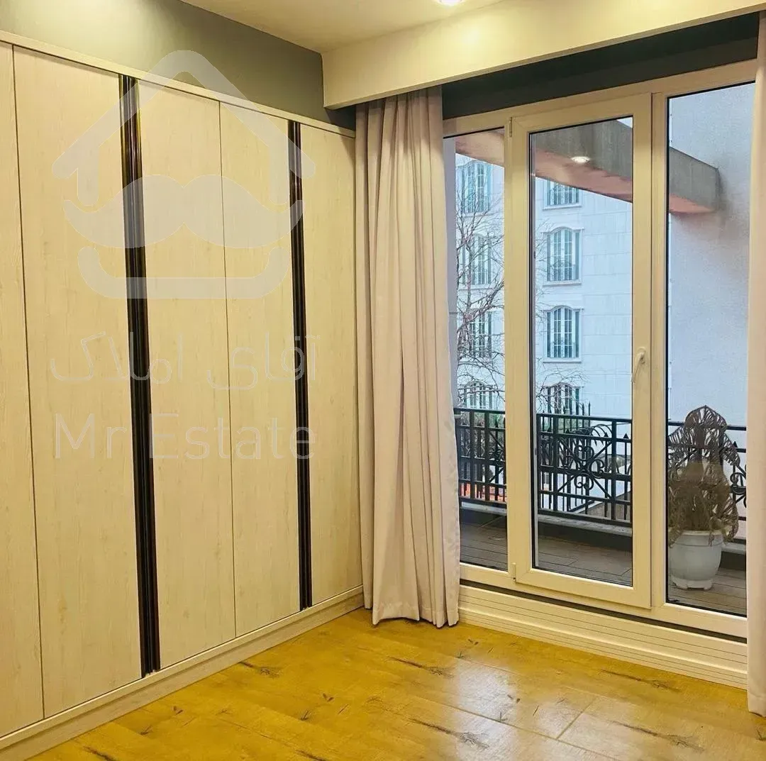 فروش اپارتمان 135 متری زعفرانیه