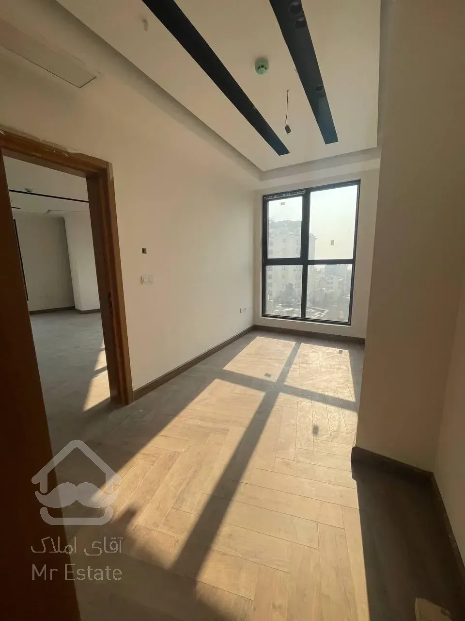 ۱۹۰ متر/فرمانیه/فول مشاعات/غرق نور