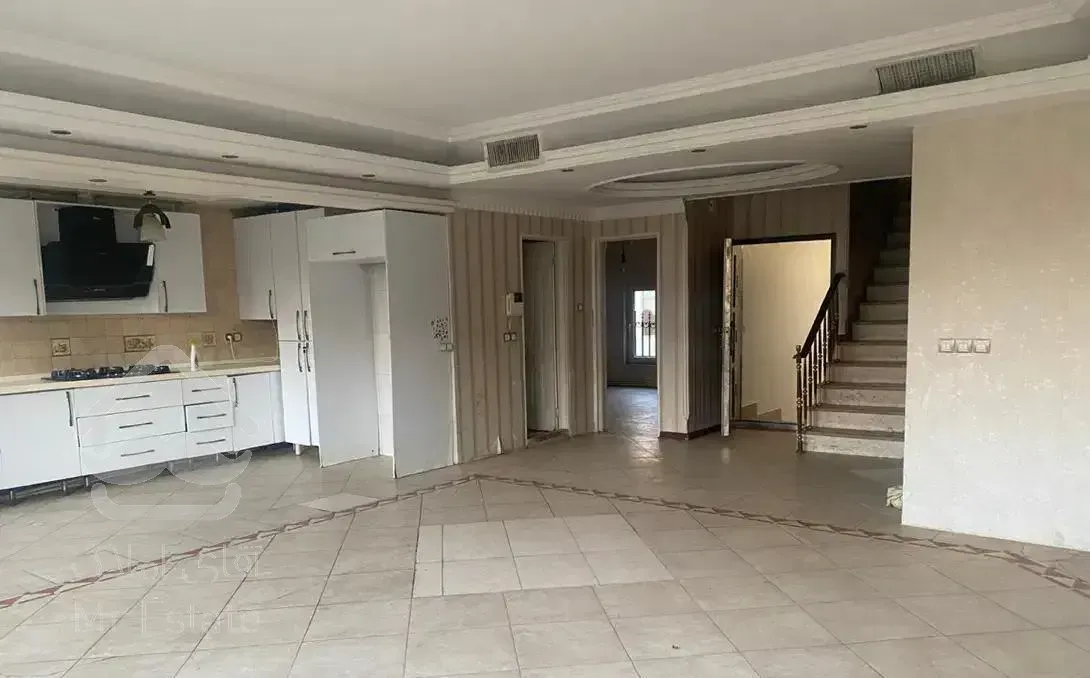 اپارتمان دوبلکس ۲۳۰ متری تجریش