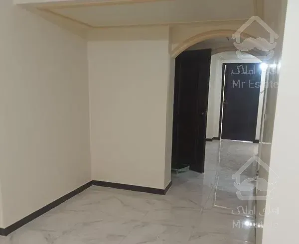 آپارتمان ۱۱۵ متری+ 18 متر انباری و پارکینگ