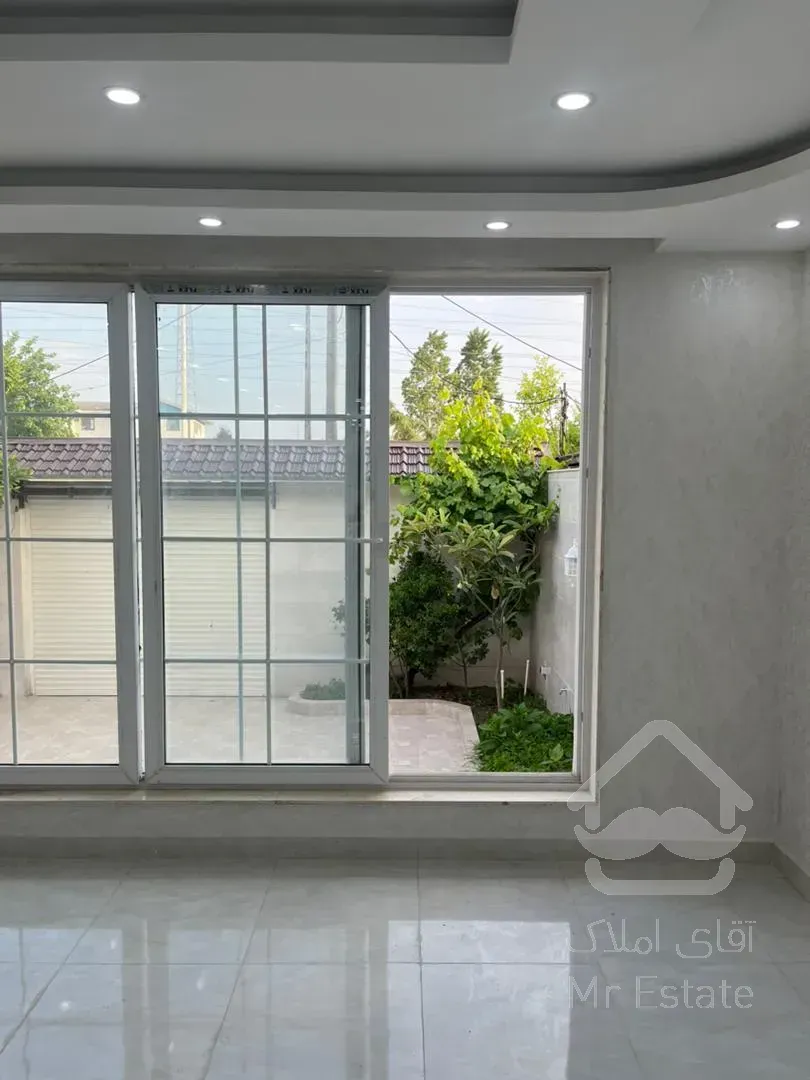 فروش ویلای ۲۴۰ متری خیابان معلم