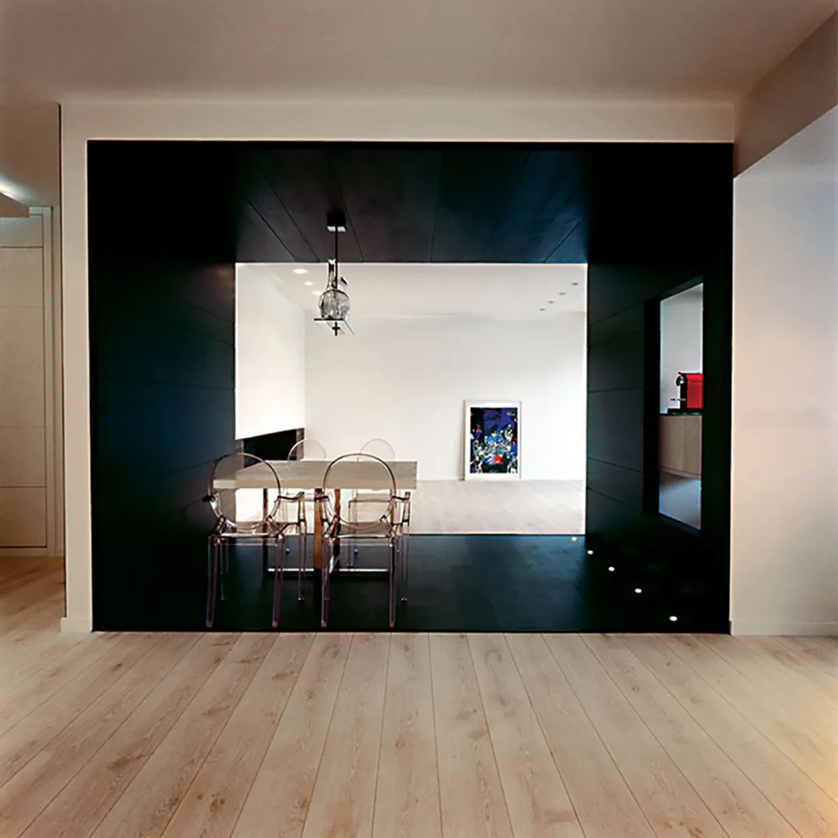 houseImg