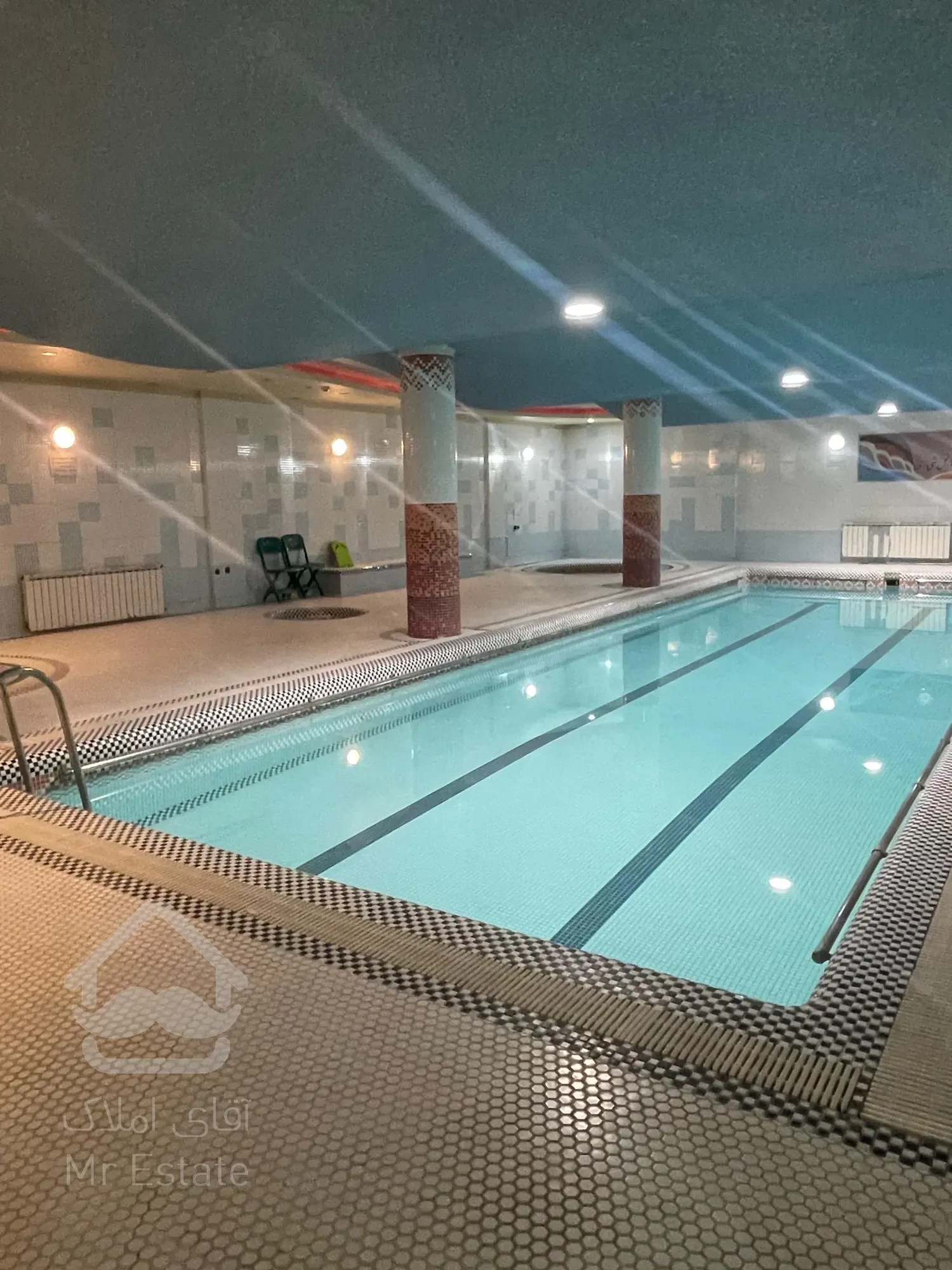 رهن و اجاره پنت ۲۲۰ متر/آجودانیه