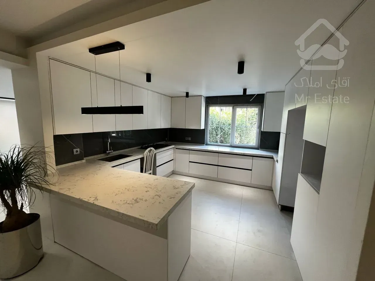 اجاره 155 متر اختیاریه