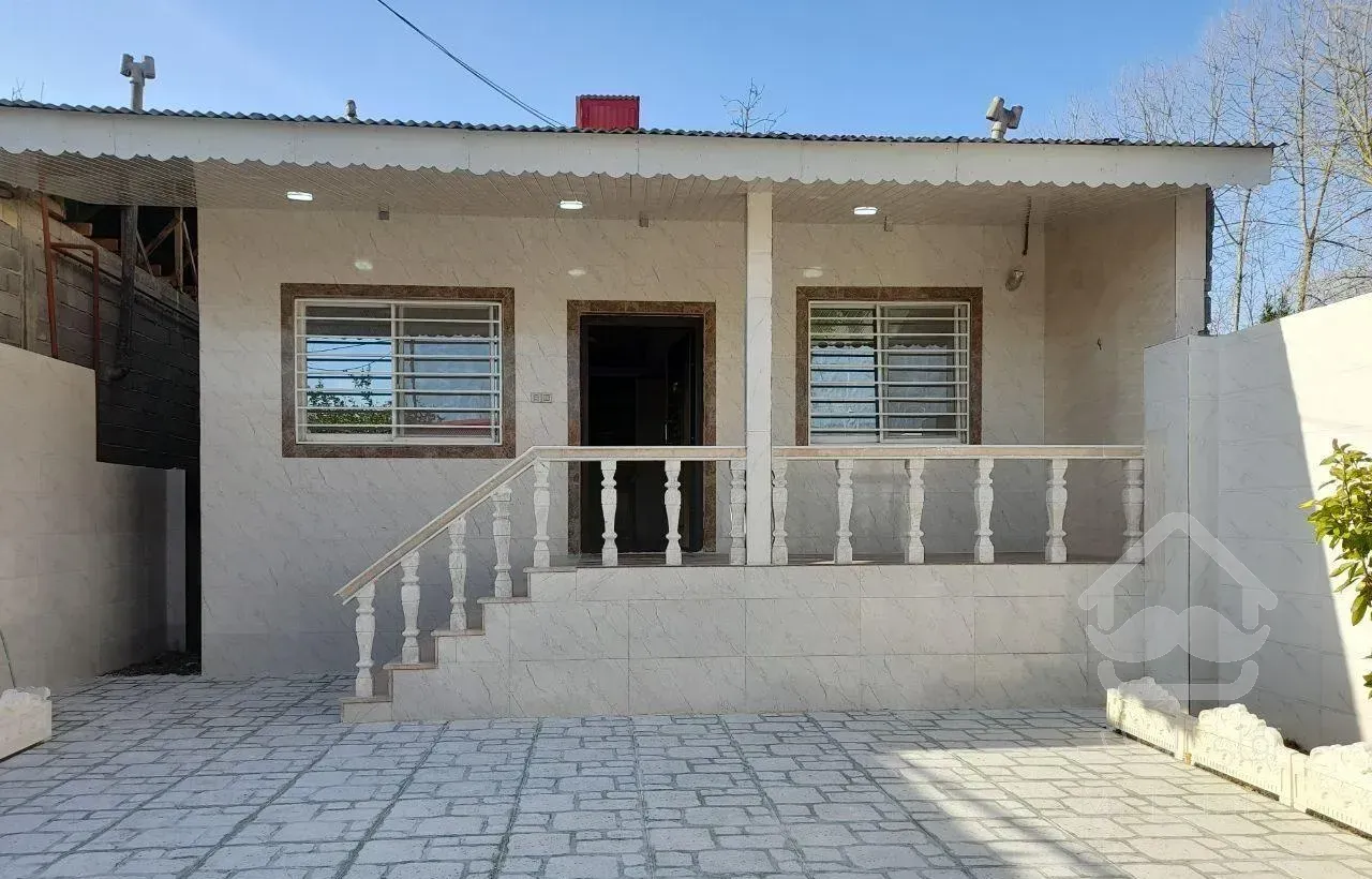 ویلا 200 متر نزدیک شهر/2خواب/لشت نشا زیباکنار