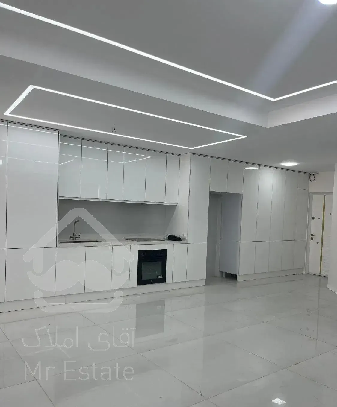 زندگی لاکچری در برج لوکس دریاچه چیتگر/اقساطی/۸۵متر