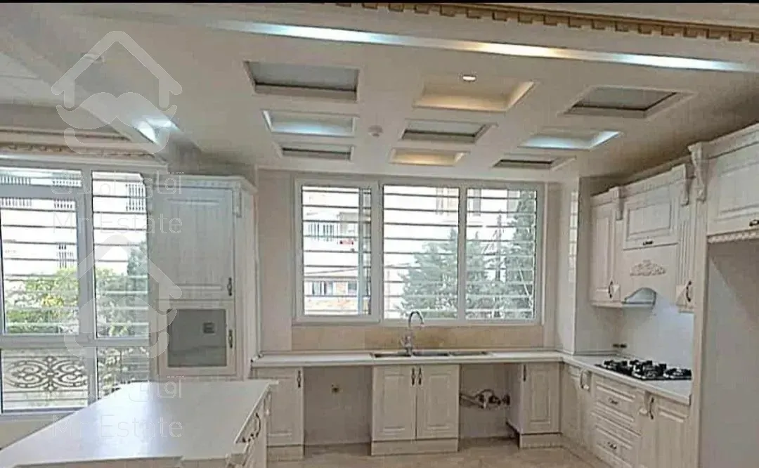 ۴۵ متر.    یافت آباد