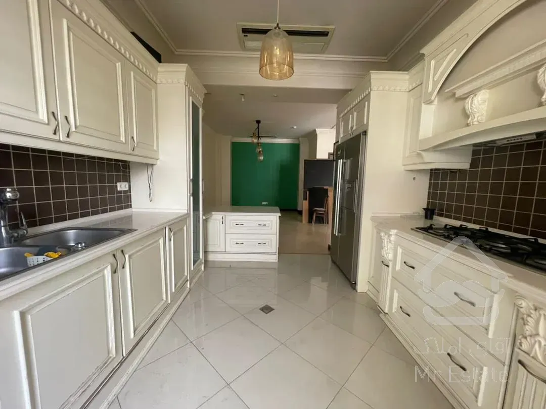 فروش اپارتمان 168 متری زعفرانیه