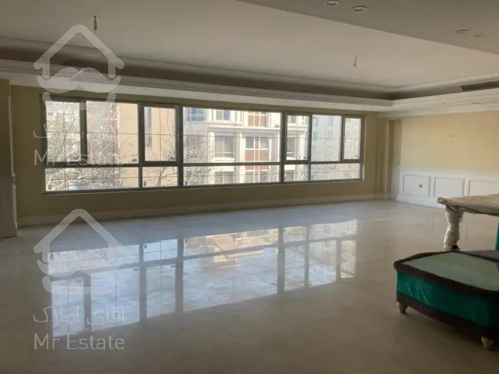 دیباجی 200 متر با نقشه متفاوت و خاص