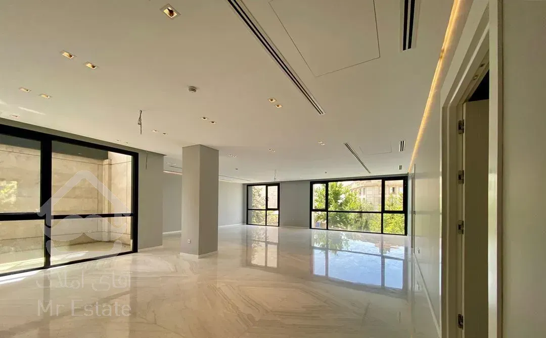 فروش آپارتمان ۳۰۰ متری ۴ خوابه/پاسداران/تک واحدی