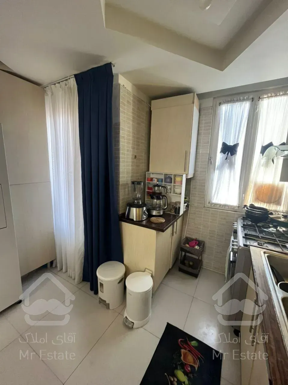 ۵۵ متر شمال بیمه فول امکانات رو به آفتاب