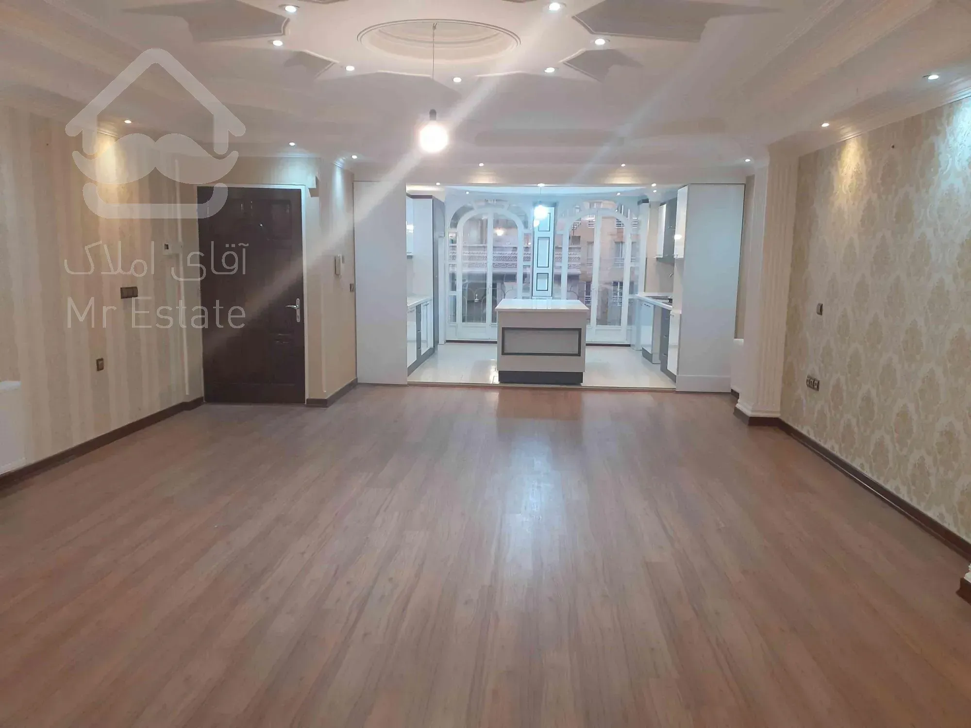 ۱۱۰متر فردوس شرق