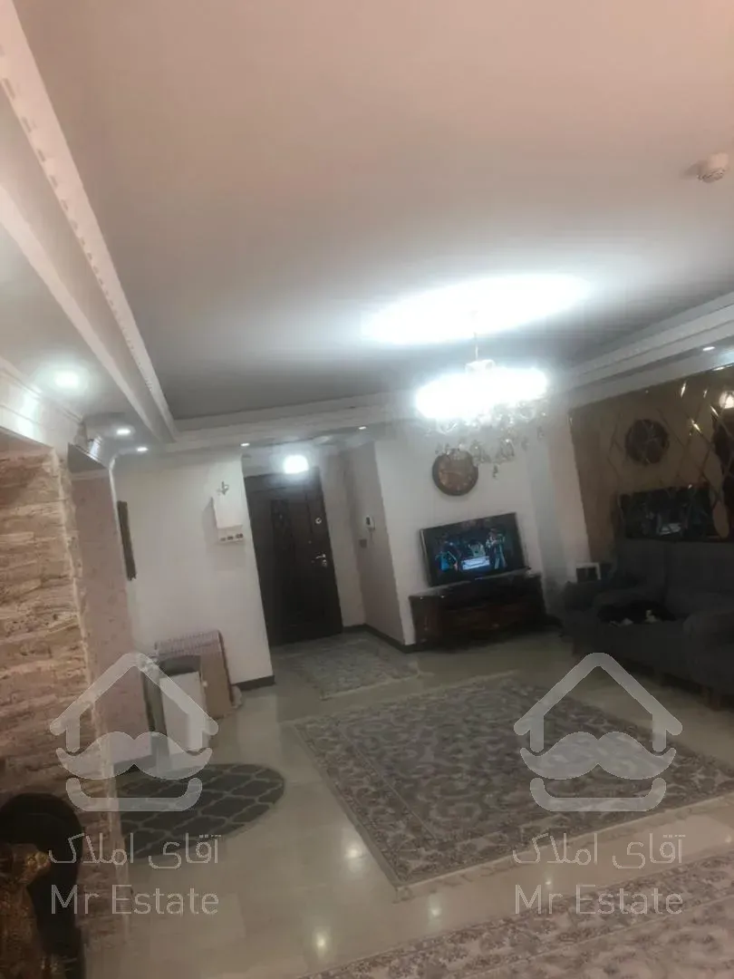 100 متر / دو خواب / ستارخان / غرق نور